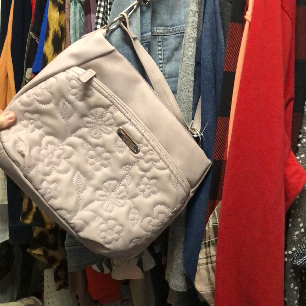 Stylish Rossetti  purse